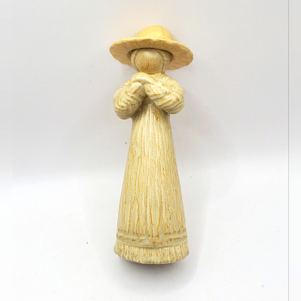 Vintage Porcelain 1990 Amish Signed Maiden Praying Ivory Iridescent Finish 7” H